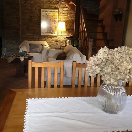 Casa Do - Montesinho Vakantiehuis *